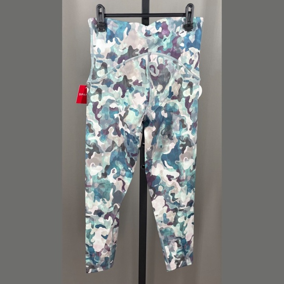 NEW Spanx Pants Womens Medium blue green purple camo athletic leggings gym - Picture 11 of 13